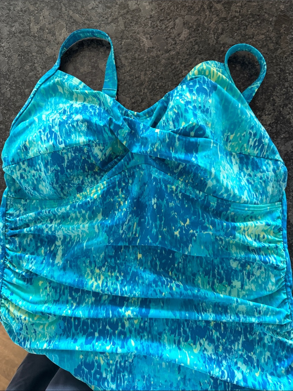 L.L. Bean Turquoise Wave Print Swimsuit Tankini Top